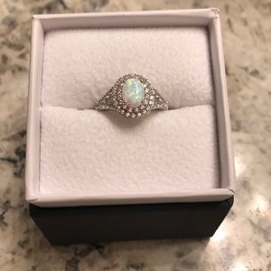 Opal halo ring